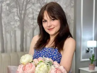 Livejasmine private toy MilaAren